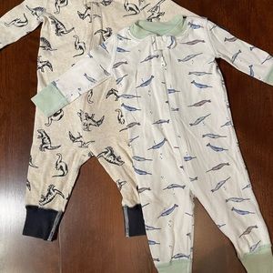 Hanna Andersson Sleepers, Size 6-9 months (60 cm)Narwhal & Dino 🦕 Print